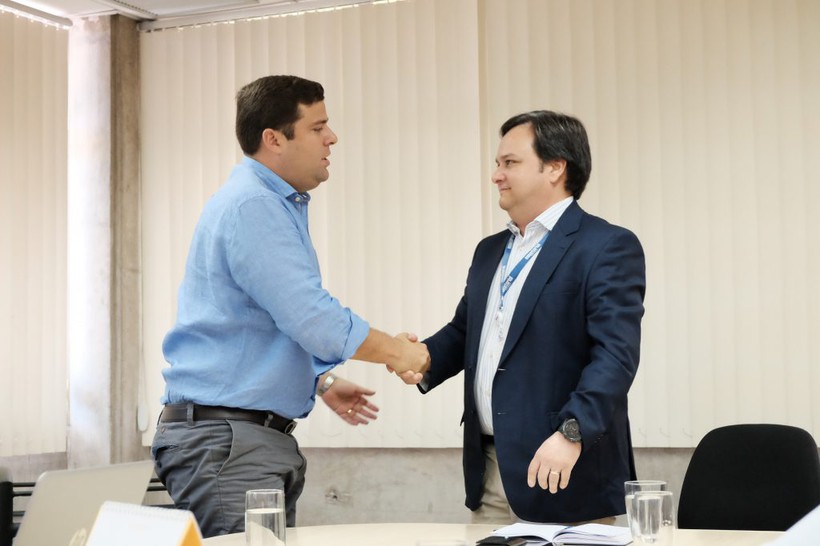 Marcelo Palmeira e o presidente da Equatorial, Humberto Soares.